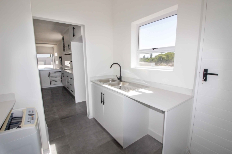 3 Bedroom Property for Sale in Aston Bay Eastern Cape